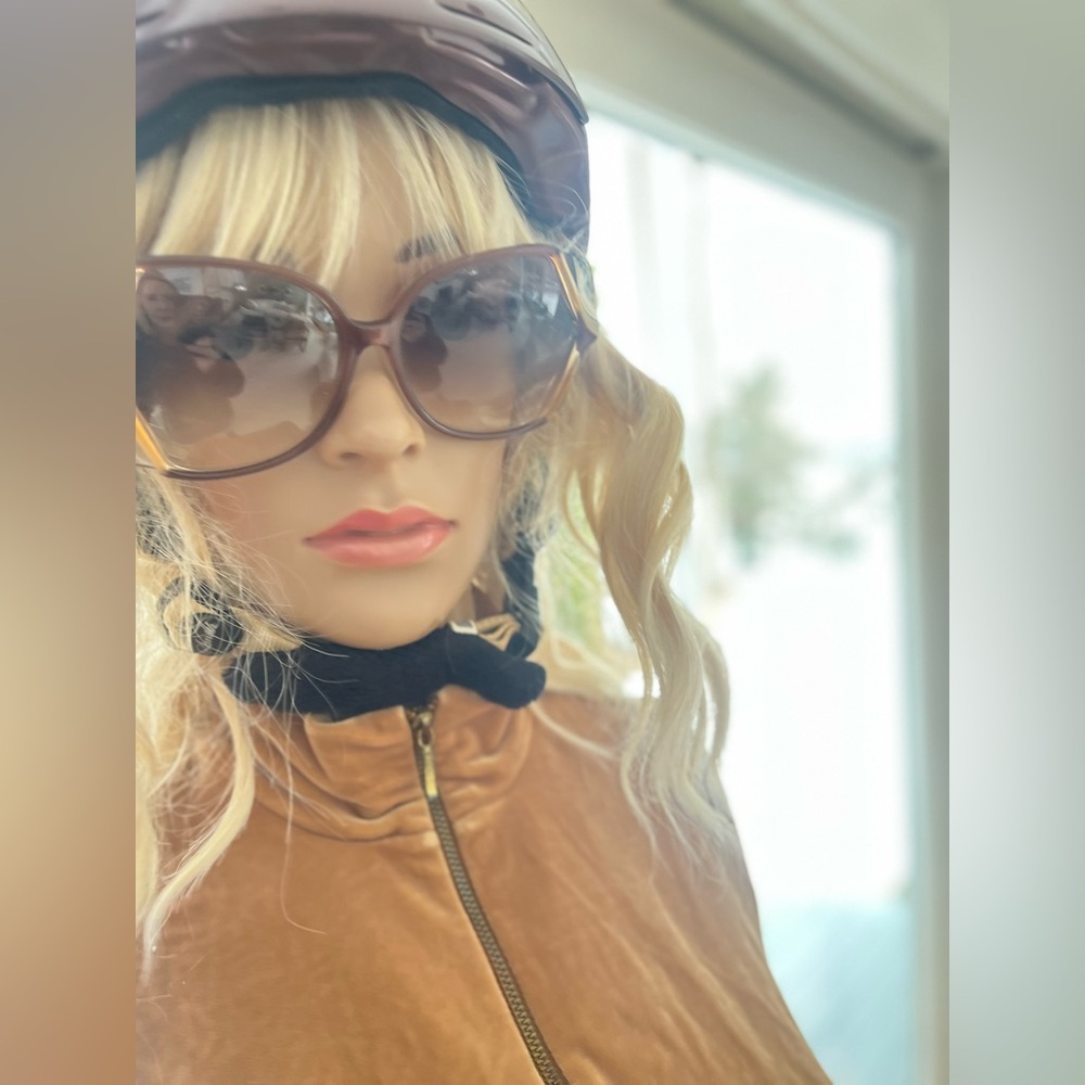 Givenchy Oversized Tortoiseshell Brown Gradient Sunglasses - Picture 9 of 10